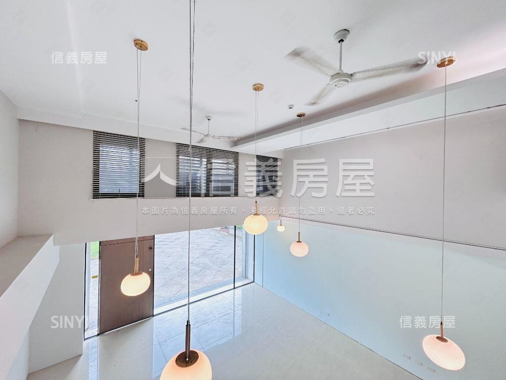 國峰苑近Ａ１９店面房屋室內格局與周邊環境