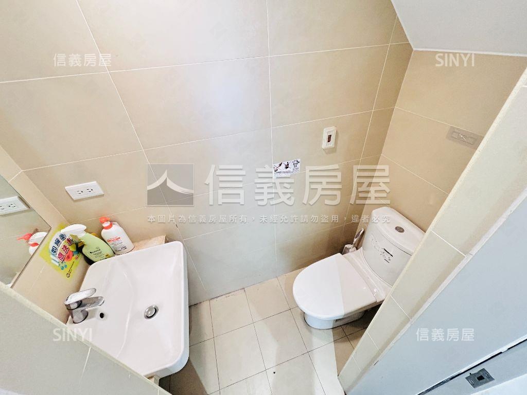 國峰苑近Ａ１９店面房屋室內格局與周邊環境