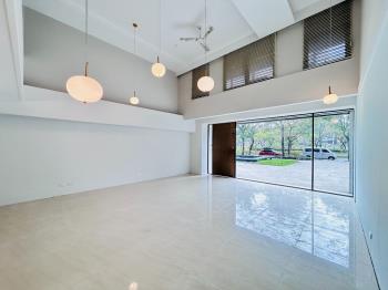 國峰苑近Ａ１９店面