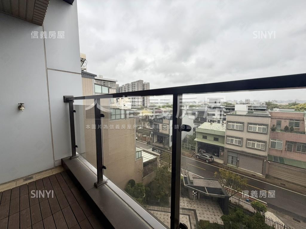 聚豐耘Ⅱ大三房平面車位房屋室內格局與周邊環境