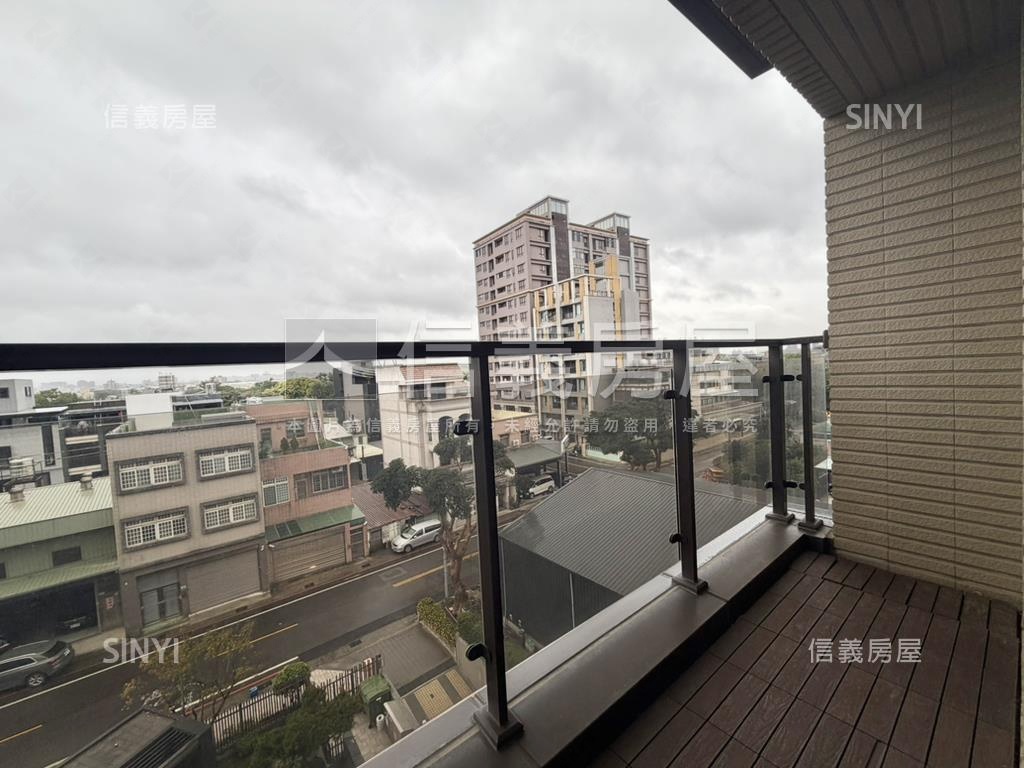 聚豐耘Ⅱ大三房平面車位房屋室內格局與周邊環境