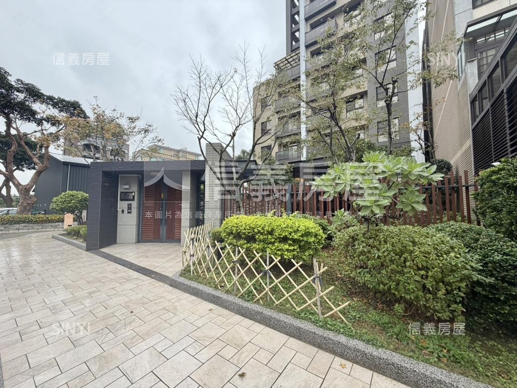 聚豐耘Ⅱ大三房平面車位房屋室內格局與周邊環境