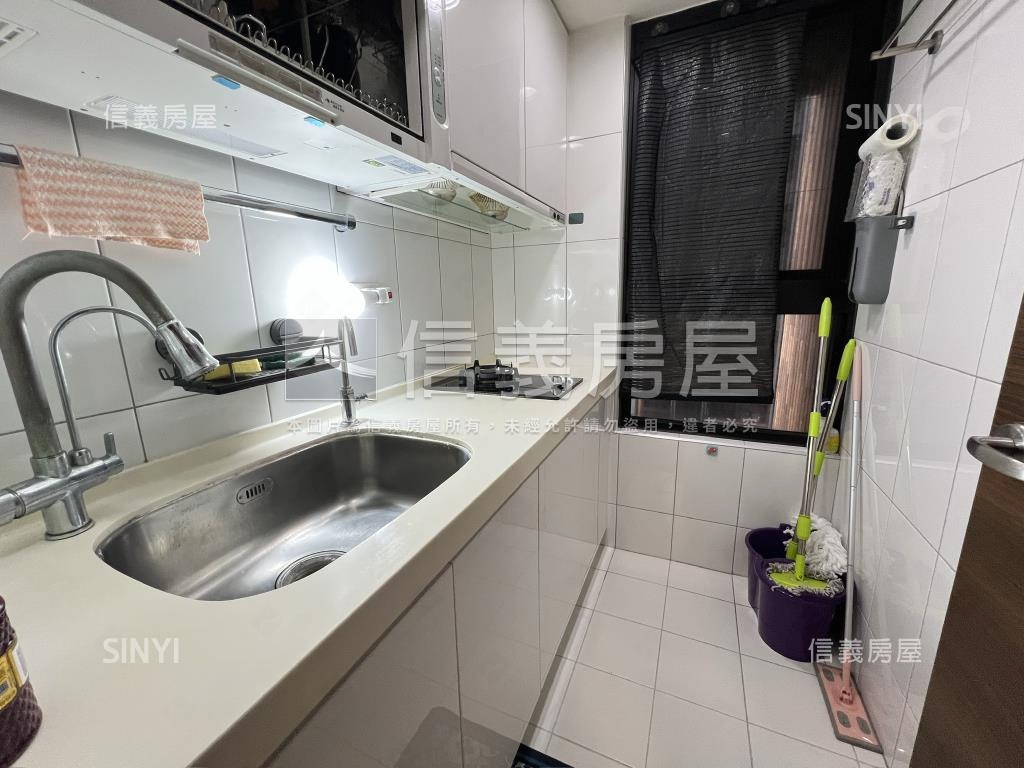 海洋都心高樓裝潢房屋室內格局與周邊環境