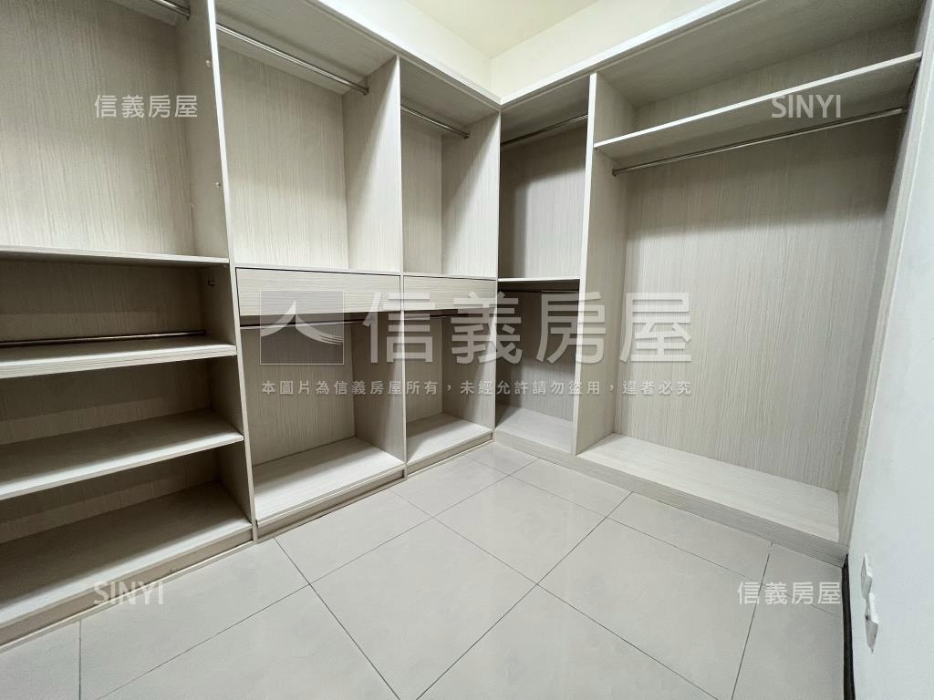 海洋都心高樓裝潢房屋室內格局與周邊環境