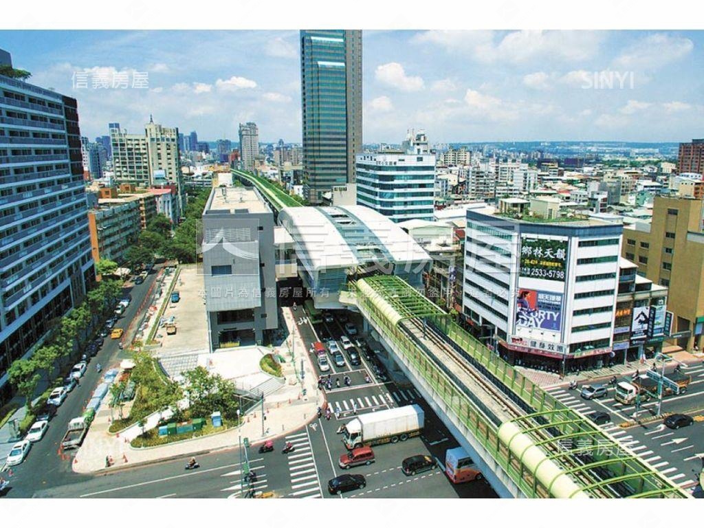 北平商圈邊間透天房屋室內格局與周邊環境