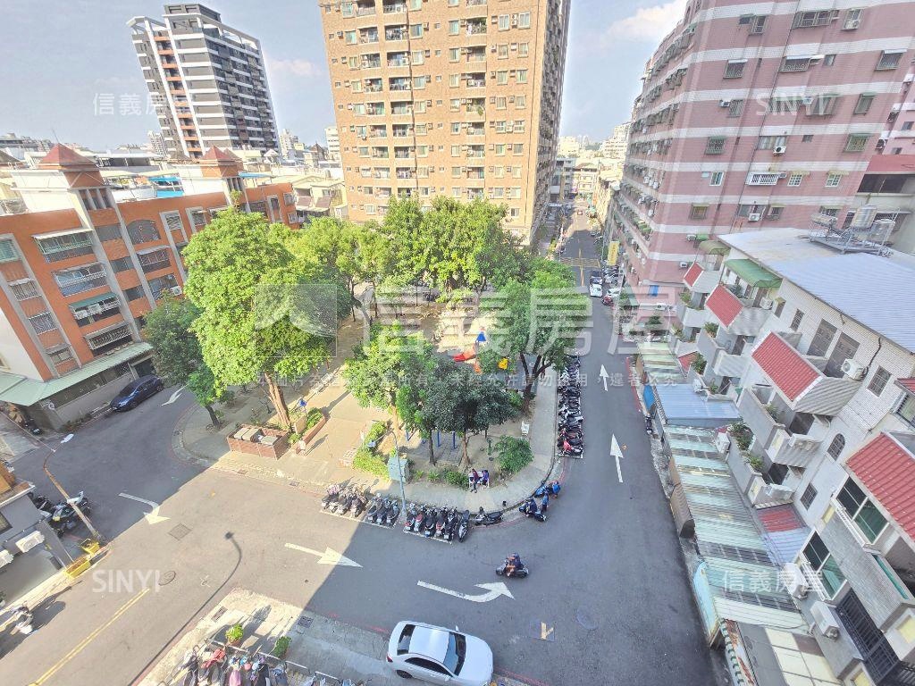 陽明學區公園景觀四房平車房屋室內格局與周邊環境