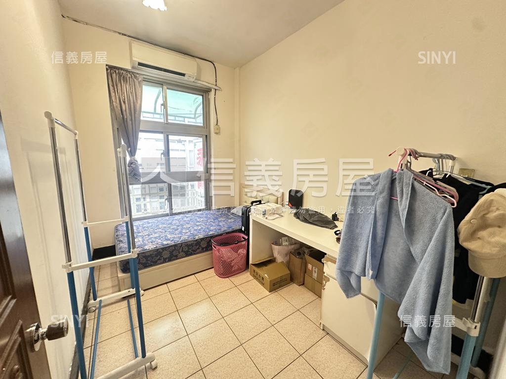 合江街邊間三房美寓房屋室內格局與周邊環境