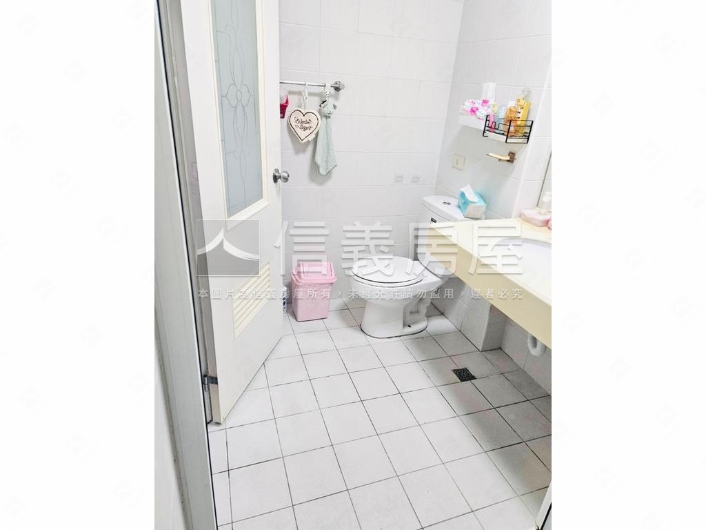 善化稀有大間透天房屋室內格局與周邊環境