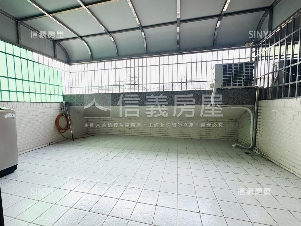 善化稀有大間透天房屋室內格局與周邊環境