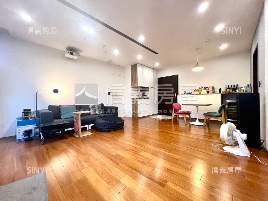 高鐵六家匯質感裝潢美屋房屋室內格局與周邊環境