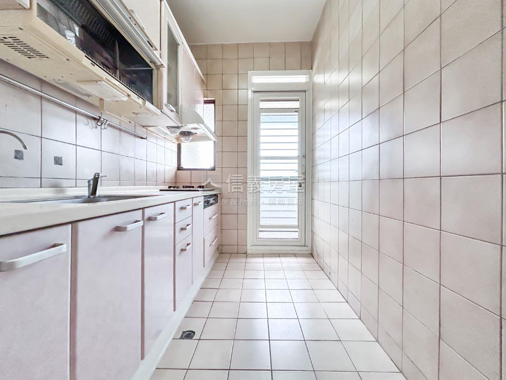 ⭐皇家林園大三房美屋⭐房屋室內格局與周邊環境