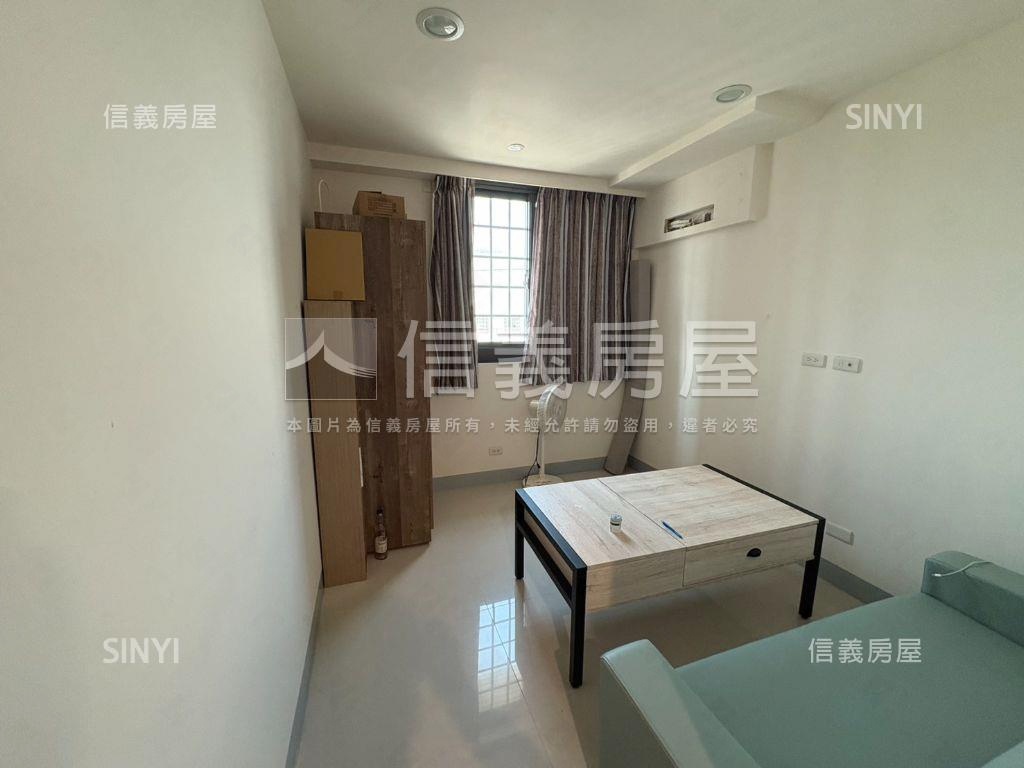 楓樹輕屋齡質感電梯豪墅房屋室內格局與周邊環境