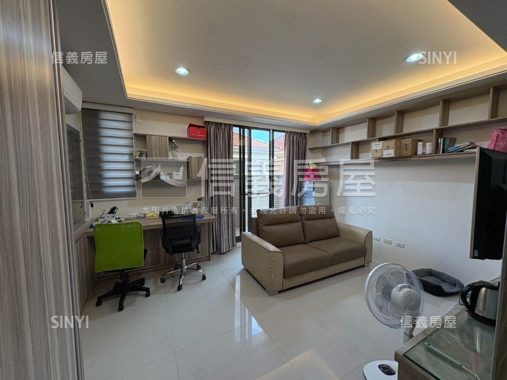 楓樹輕屋齡質感電梯豪墅房屋室內格局與周邊環境