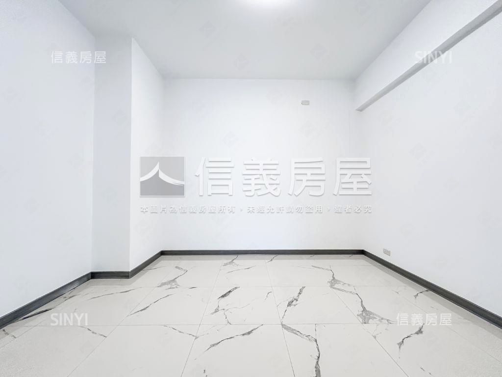 汐萬電梯四房房屋室內格局與周邊環境