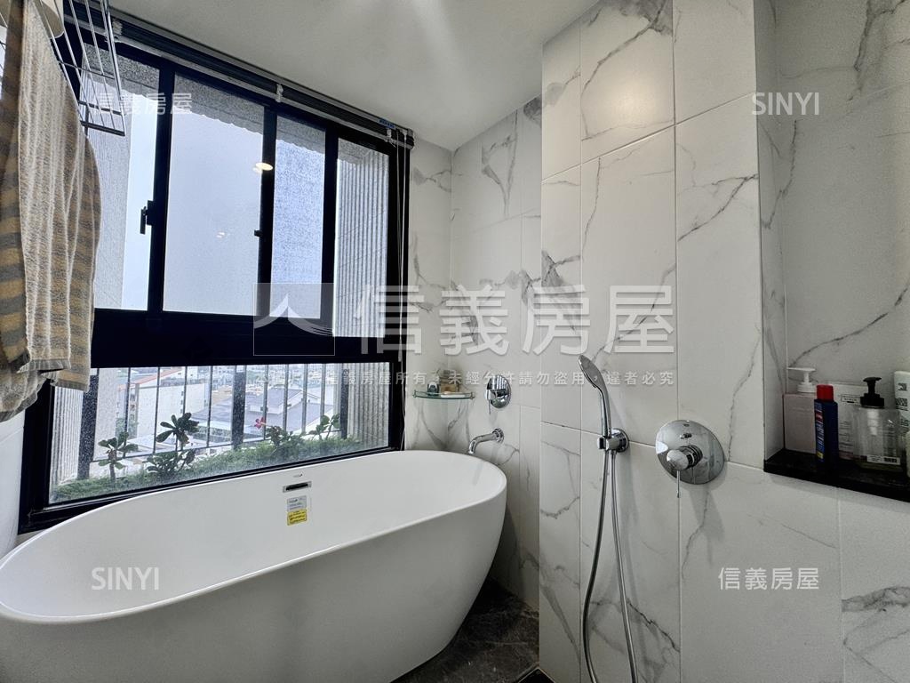 沐東風四房雙車豪邸房屋室內格局與周邊環境