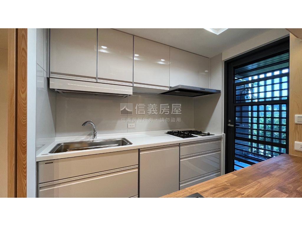 近康橋。雙子星日式美學房屋室內格局與周邊環境