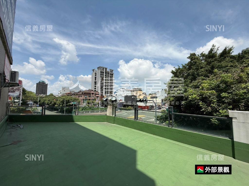 七期秋紅谷旁三角窗金透店房屋室內格局與周邊環境