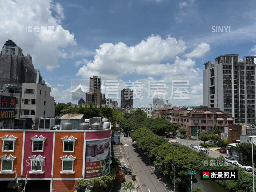 七期秋紅谷旁三角窗金透店房屋室內格局與周邊環境