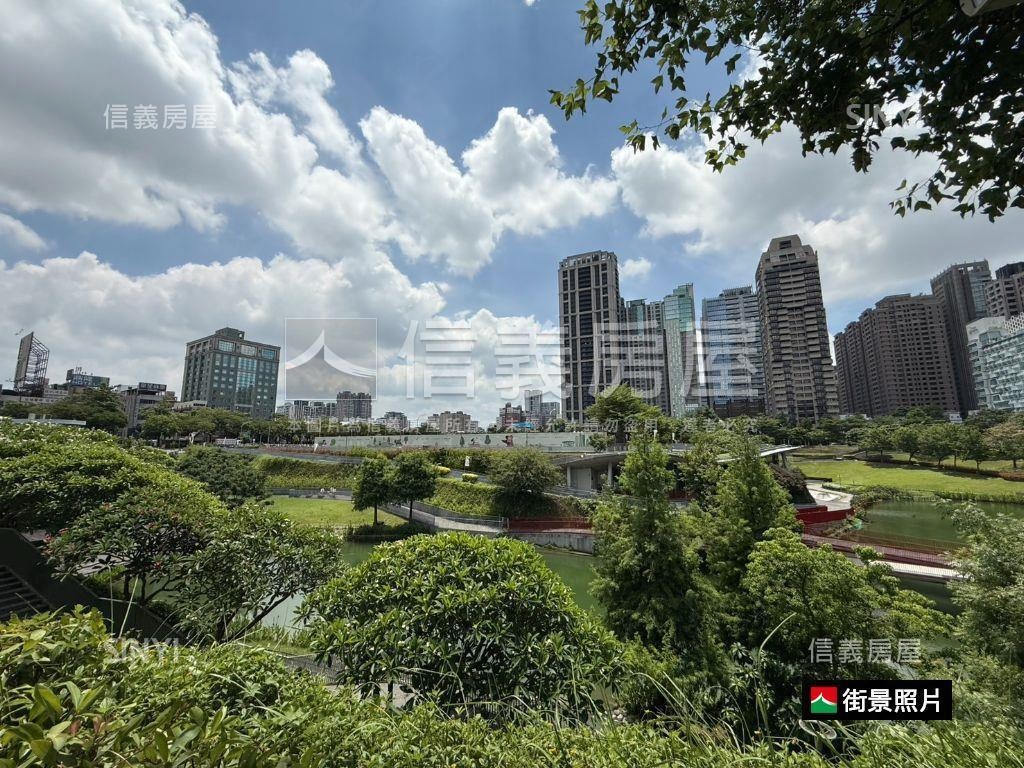七期秋紅谷旁三角窗金透店房屋室內格局與周邊環境