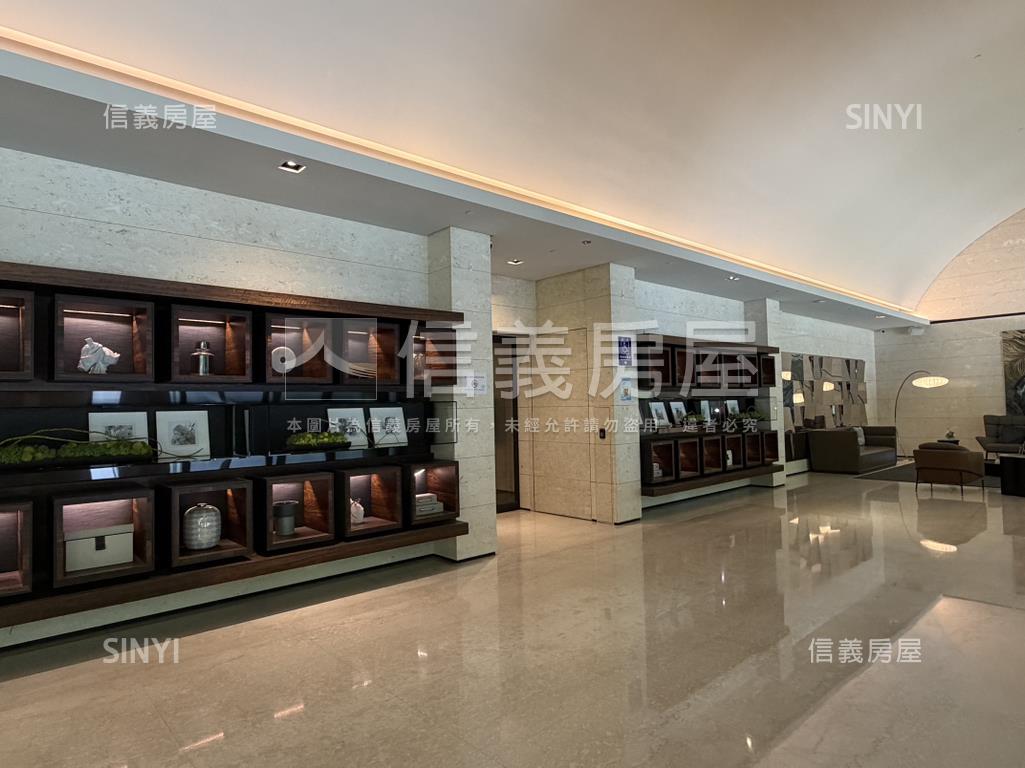冠德泰極高樓景觀宅房屋室內格局與周邊環境