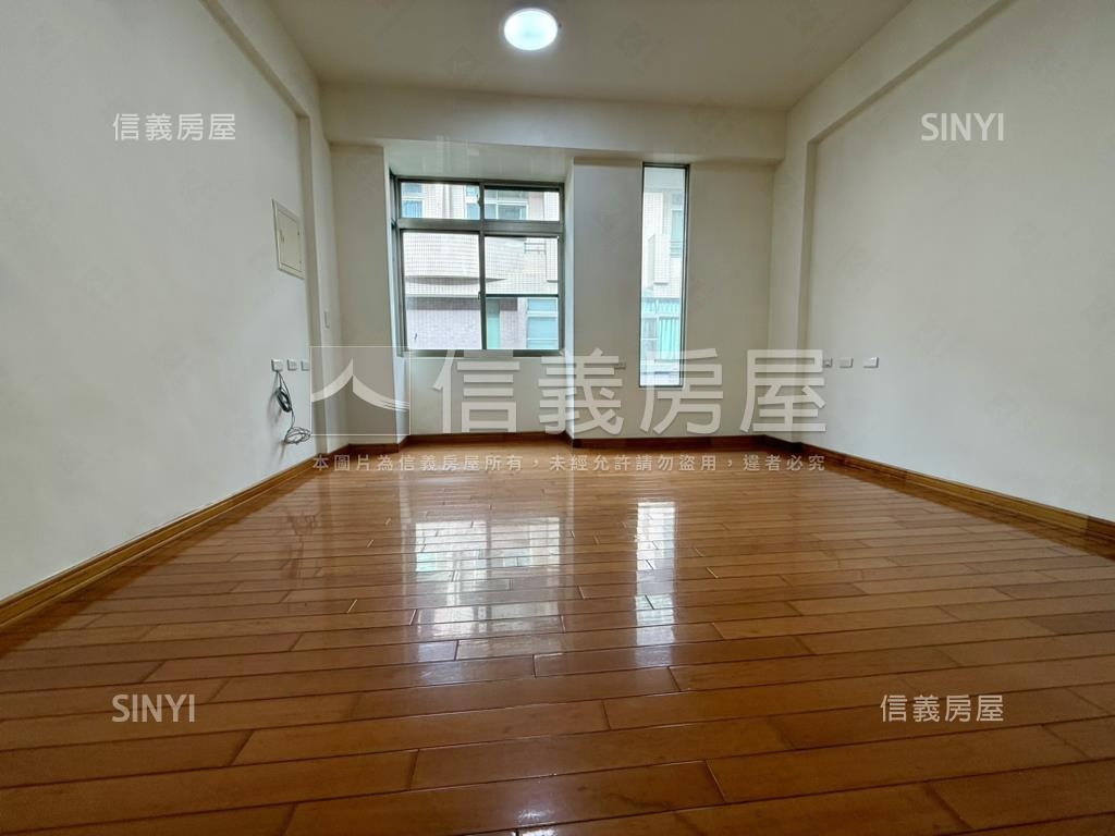 近未來漢神百貨美。別墅房屋室內格局與周邊環境