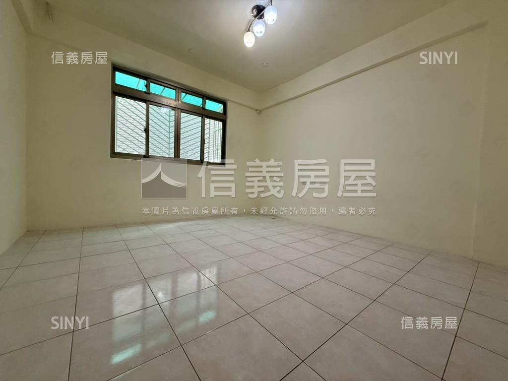 近未來漢神百貨美。別墅房屋室內格局與周邊環境