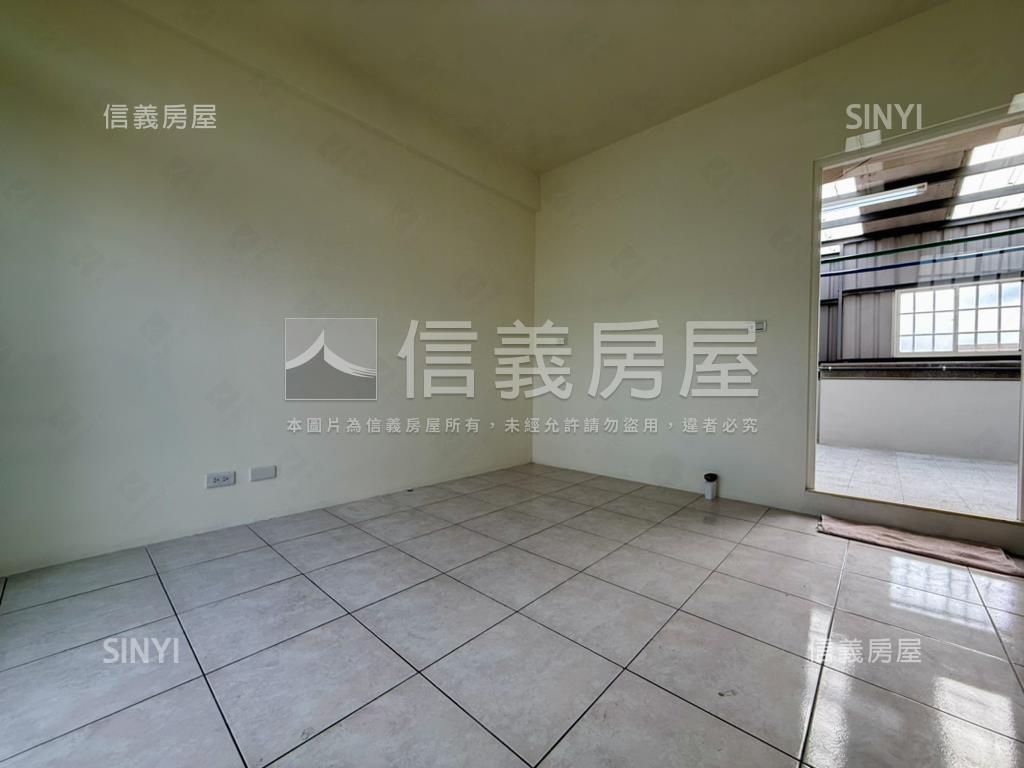 近未來漢神百貨美。別墅房屋室內格局與周邊環境