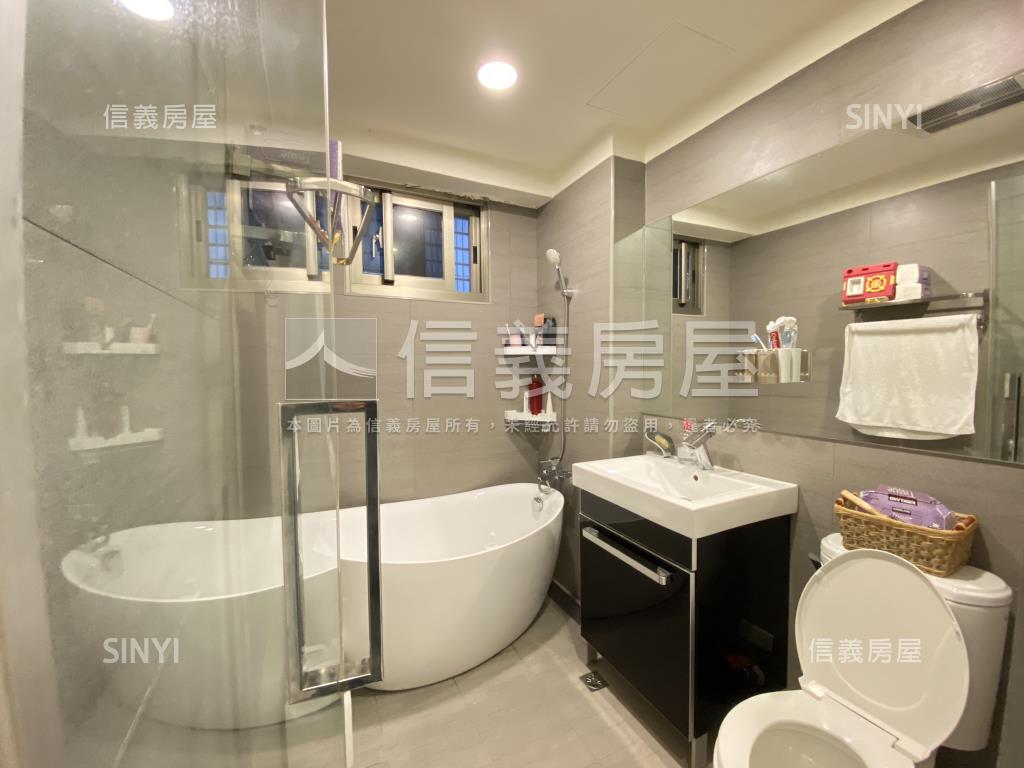 士林低公設精美三房電梯房屋室內格局與周邊環境