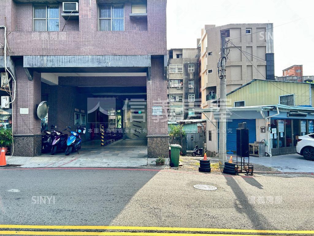 藝術貴族西區視野美套房房屋室內格局與周邊環境