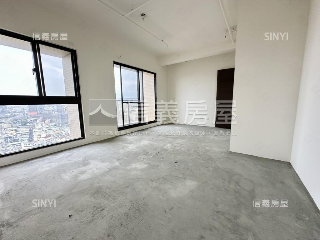 信義專任Ｂ１車位帝王上境房屋室內格局與周邊環境