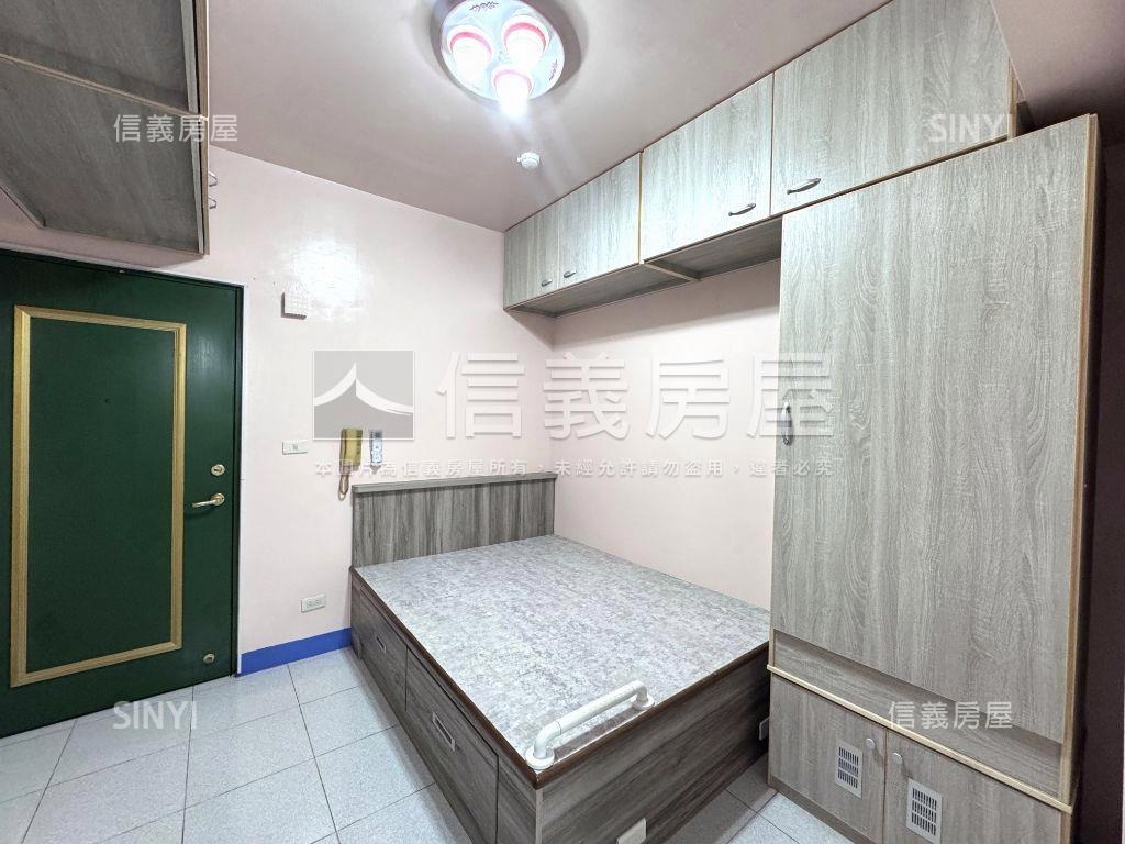 安平小資．獨立陽台美套房房屋室內格局與周邊環境