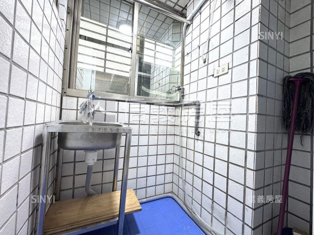 安平小資．獨立陽台美套房房屋室內格局與周邊環境