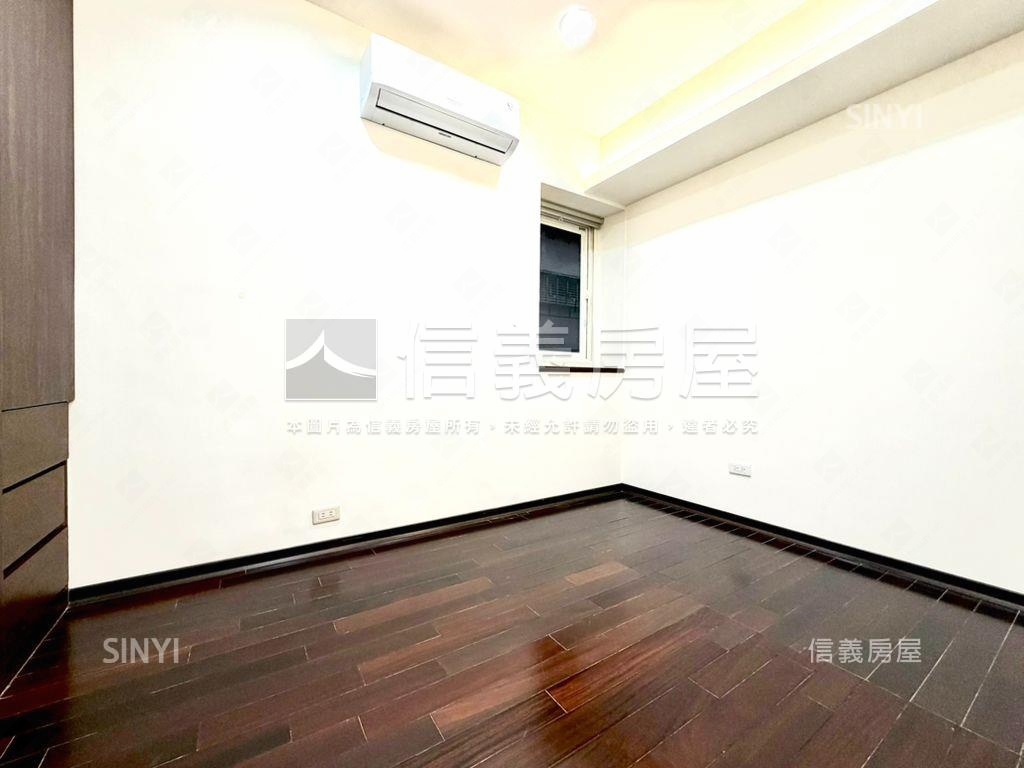 成功路四段３０巷電梯三房房屋室內格局與周邊環境