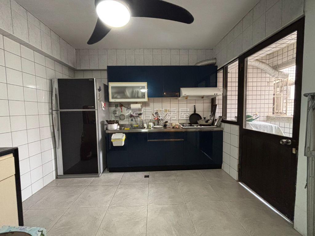 ★精華逢甲商圈美三房★房屋室內格局與周邊環境