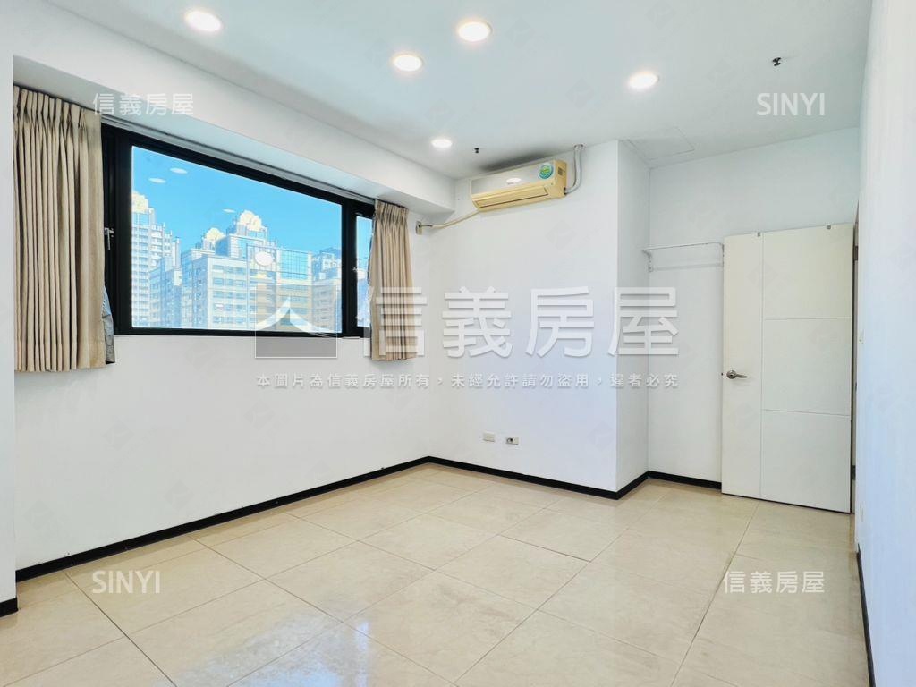 哲里生活‧近未來ＭＲＴ房屋室內格局與周邊環境