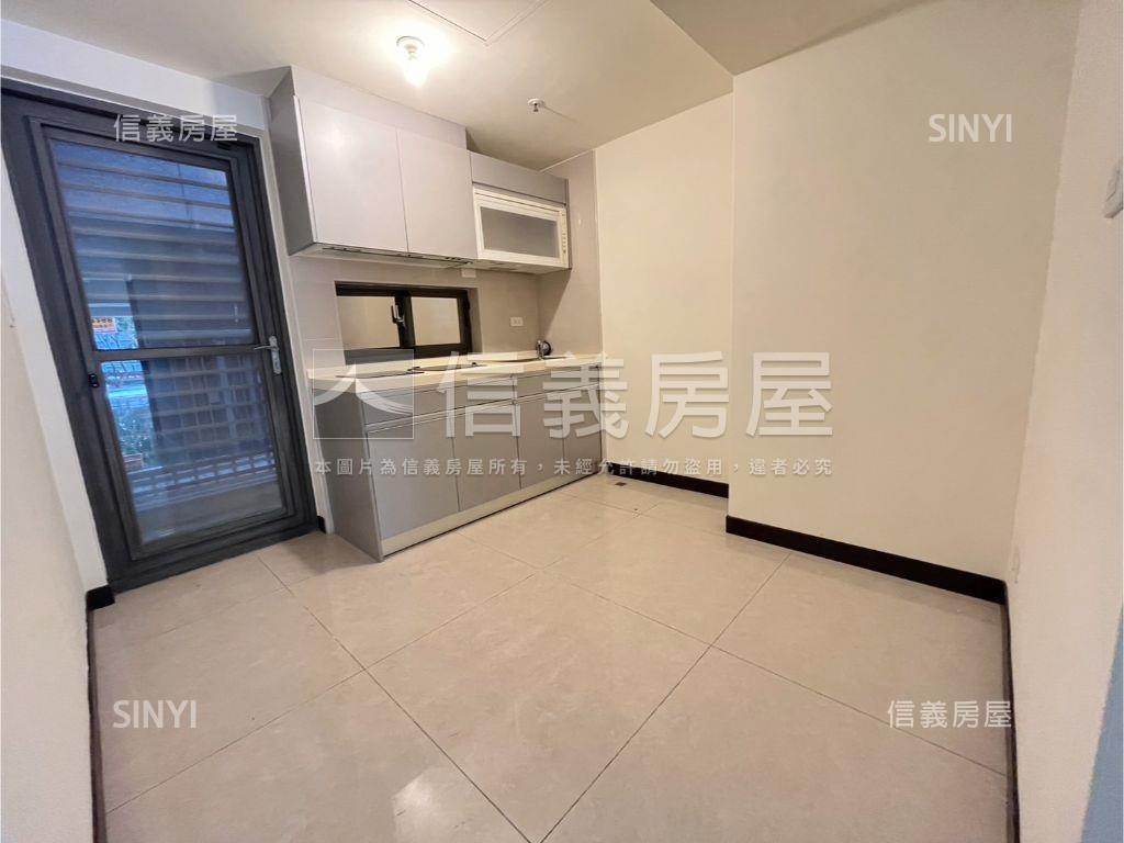 樂群金店面房屋室內格局與周邊環境