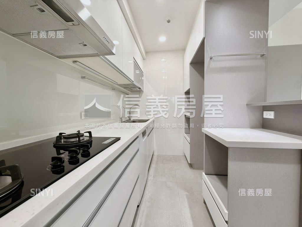 低總近高鐵的家ＩＰＡＲＫ房屋室內格局與周邊環境