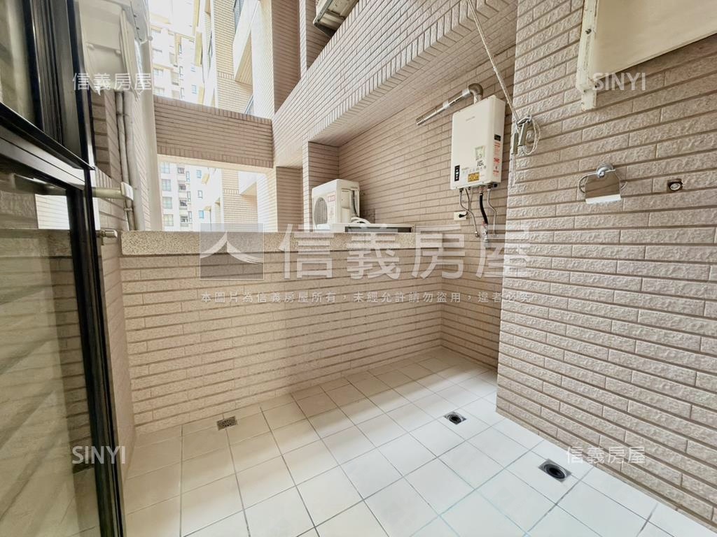 低總近高鐵的家ＩＰＡＲＫ房屋室內格局與周邊環境