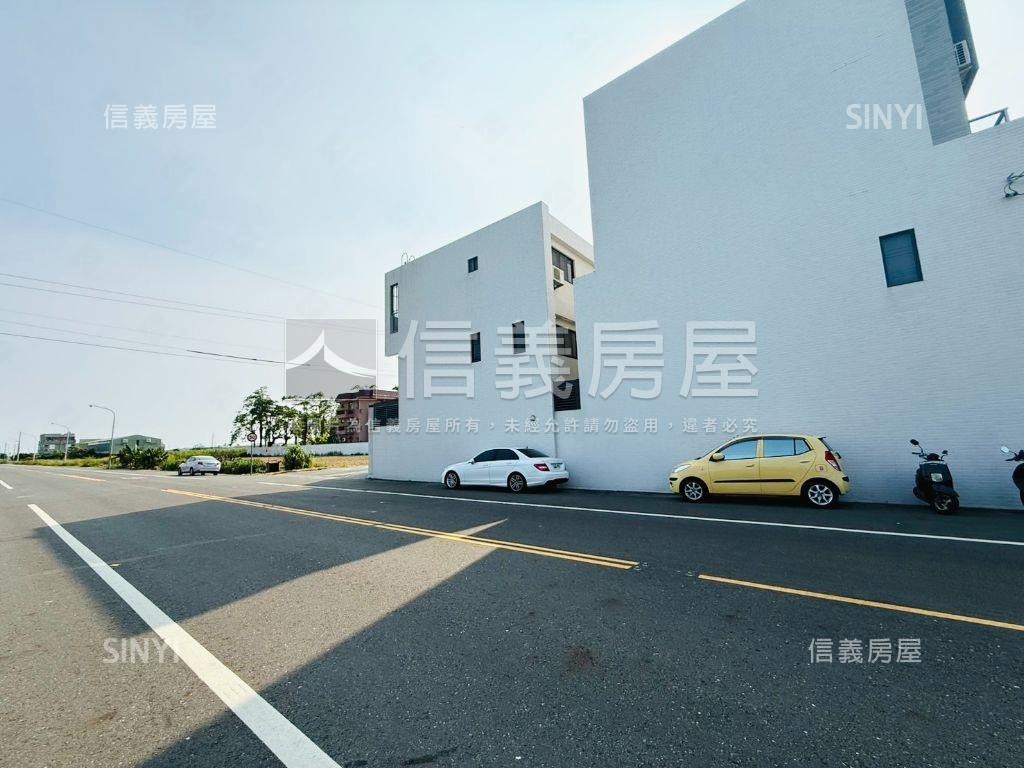 西港輕屋齡｜邊間孝親透天房屋室內格局與周邊環境