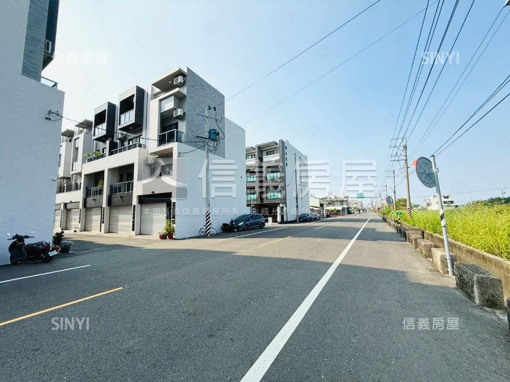 西港輕屋齡｜邊間孝親透天房屋室內格局與周邊環境