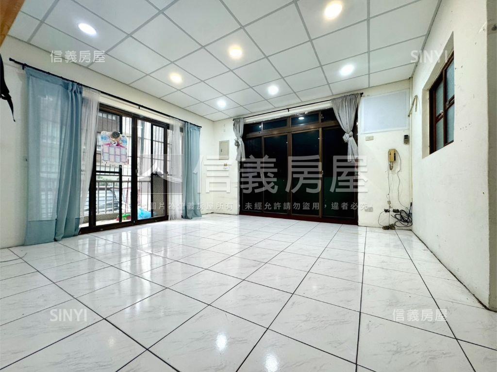 北門國小附近低總公寓二樓房屋室內格局與周邊環境