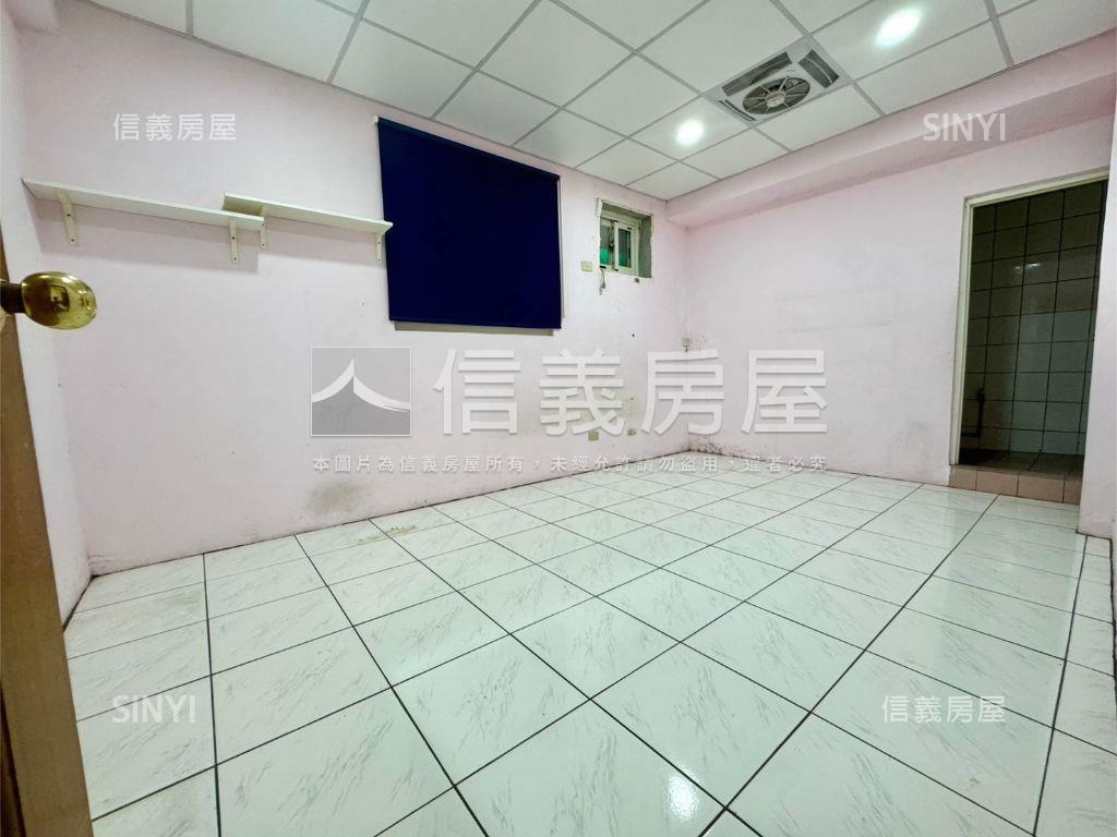 北門國小附近低總公寓二樓房屋室內格局與周邊環境