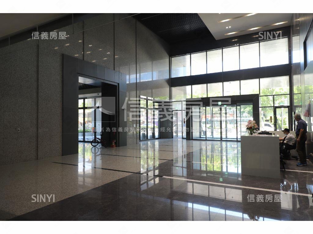 永寧捷運百坪辦公ＩＩ房屋室內格局與周邊環境