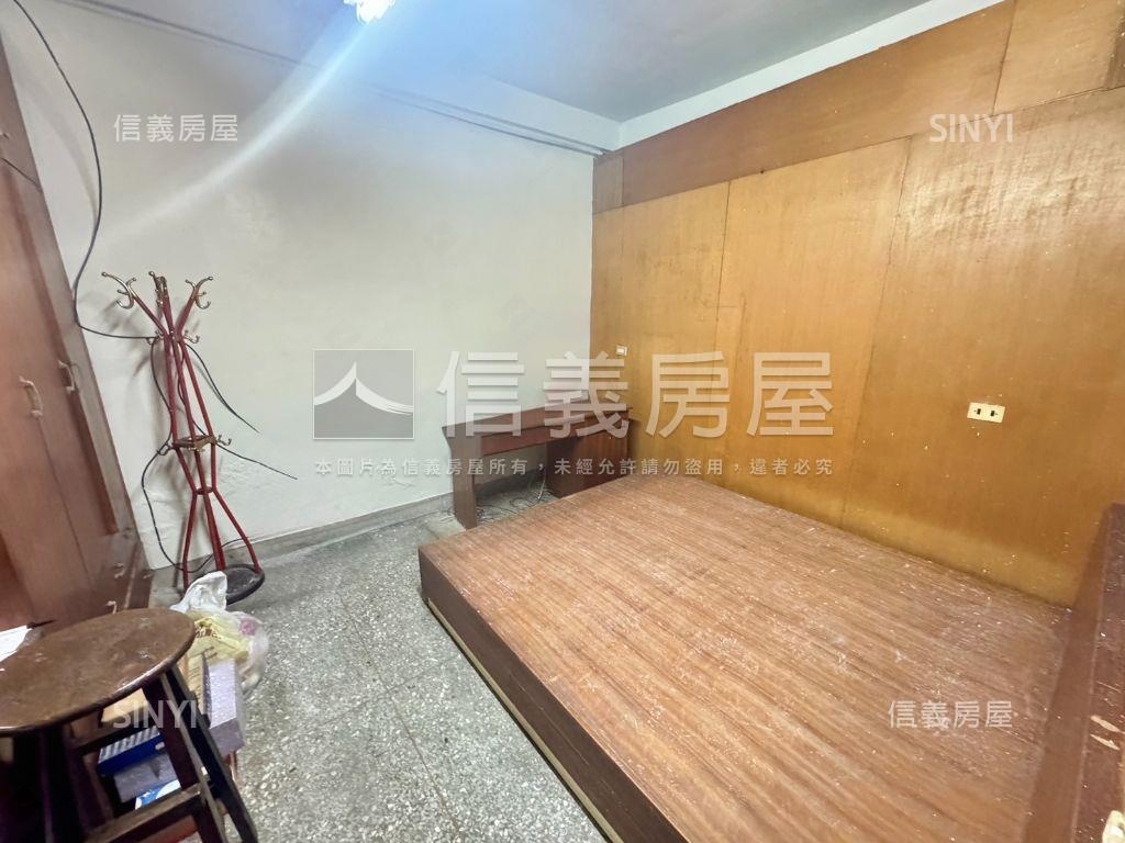 穩定客源顯眼臨路透店房屋室內格局與周邊環境