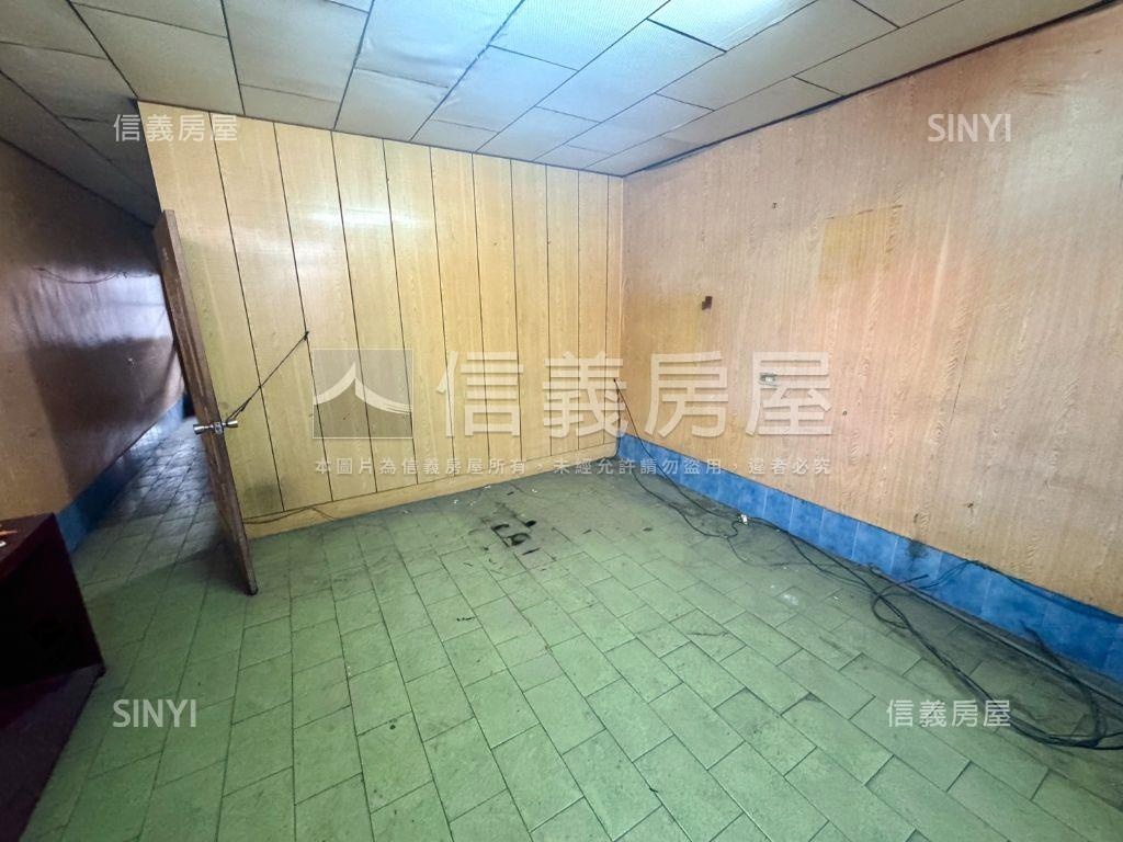 穩定客源顯眼臨路透店房屋室內格局與周邊環境