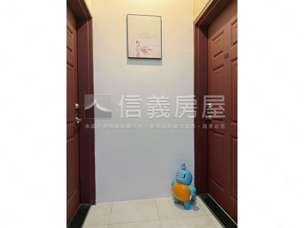 ５年電梯店套年收２７０萬房屋室內格局與周邊環境