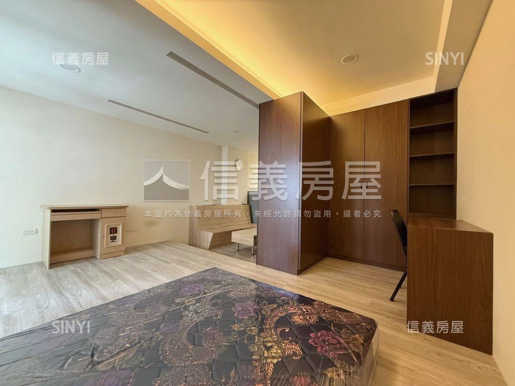 ５年電梯店套年收２７０萬房屋室內格局與周邊環境