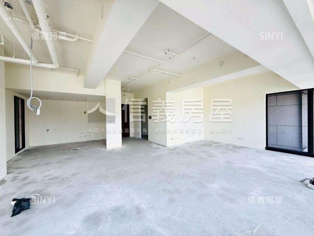 雙橡園２２７９帝王樓中樓房屋室內格局與周邊環境