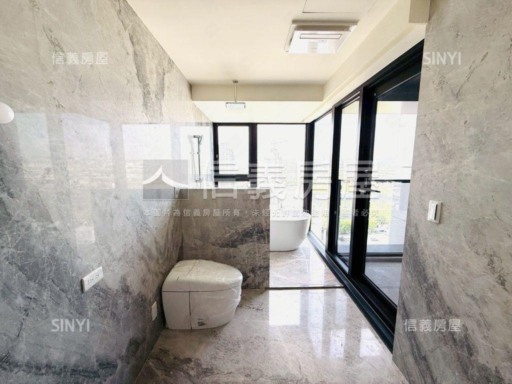 雙橡園２２７９帝王樓中樓房屋室內格局與周邊環境