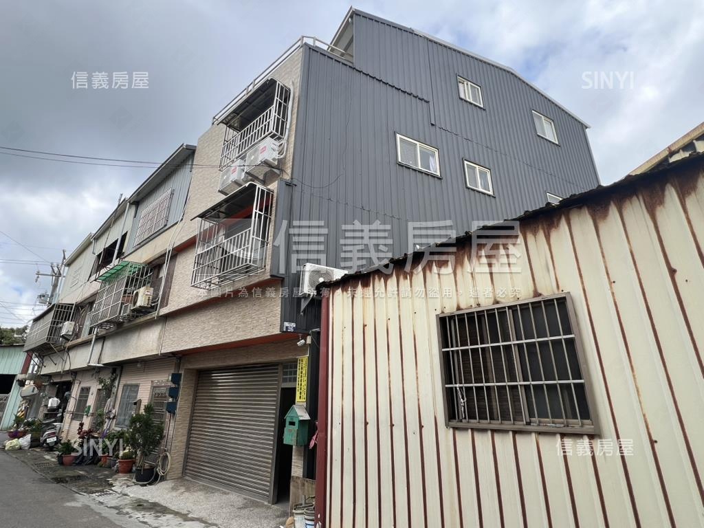 近藍色公路收租邊間透房屋室內格局與周邊環境